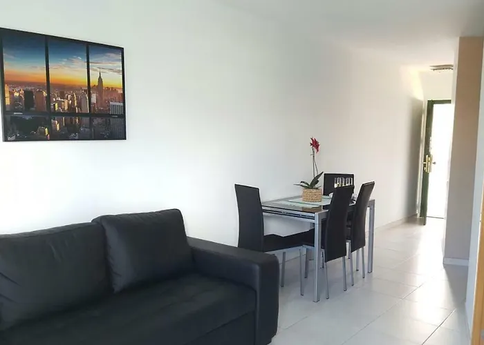 Canarian Havaii En Faluas * Playa del Inglés